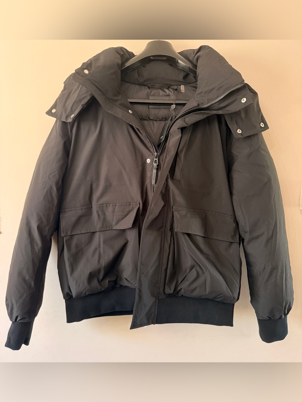 RUDSAK Men's Black Hooded Puffer Jacket(brand new)